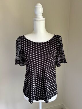 LUCKY BRAND Black/White Flutter Sleeve Keyhole Back Boho Pullover Top Sz S